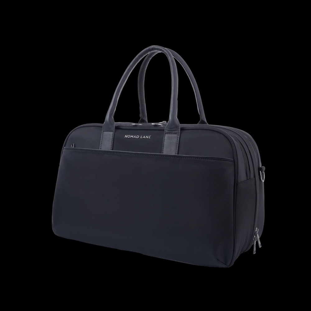 NWT Nomad Lane Bento Bag - Jet Black/Gun Metal
